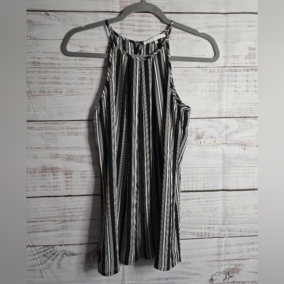 Violet & Claire Striped Black & White Tank Top Womans Size Small - Picture 1 of 5